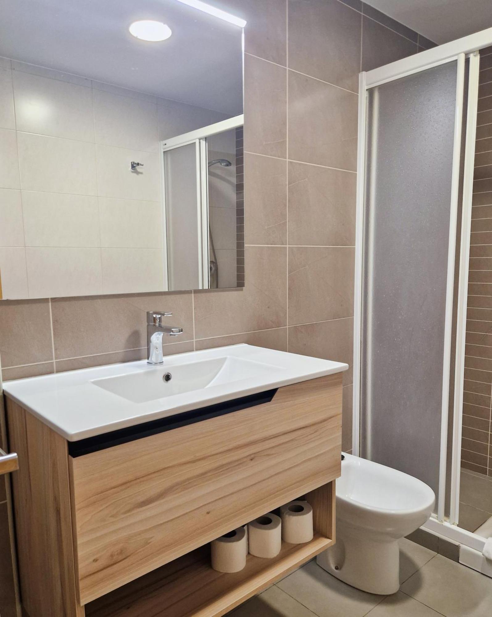 Pension Pamplonabeds Экстерьер фото