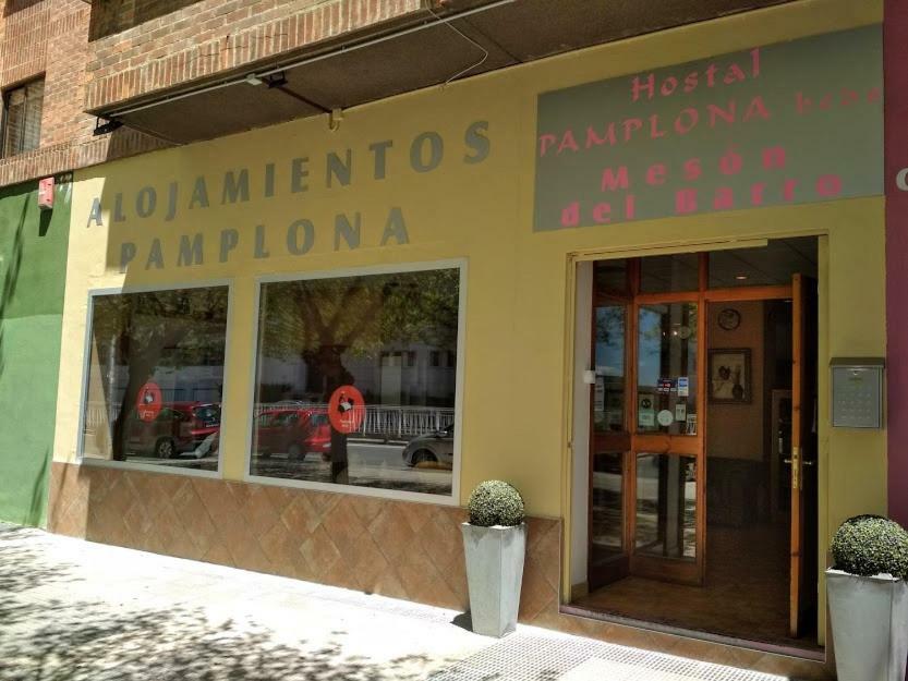 Pension Pamplonabeds Экстерьер фото